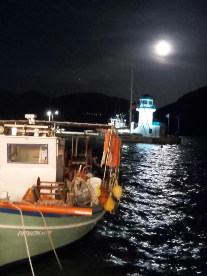 Porto Arimar Hotel Antikyra Dış mekan fotoğraf